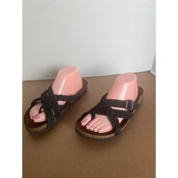 White Mountain Harrington Black Leather Buckle Footbed Slip On Sandals Sz 9M - Picture 1 of 11